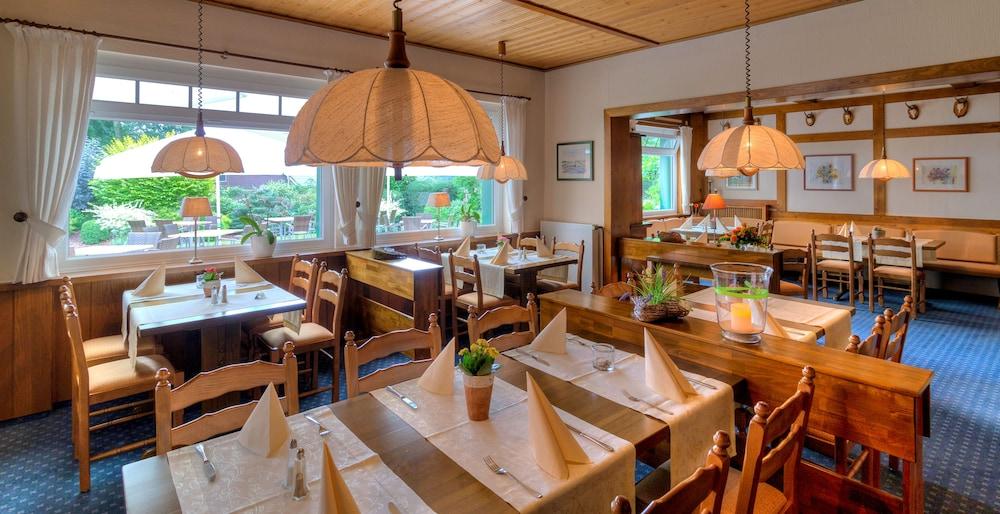Landgasthof "Zum Gruenen Walde" Nordholz Εξωτερικό φωτογραφία